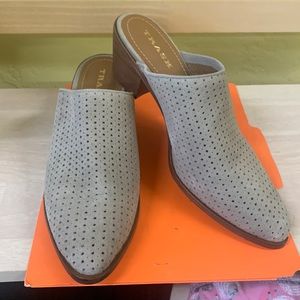 TRASK WOMANS SHOES NEW SIZE (10) made in BRAZIL GREAT FOR SPRING & SUMMER